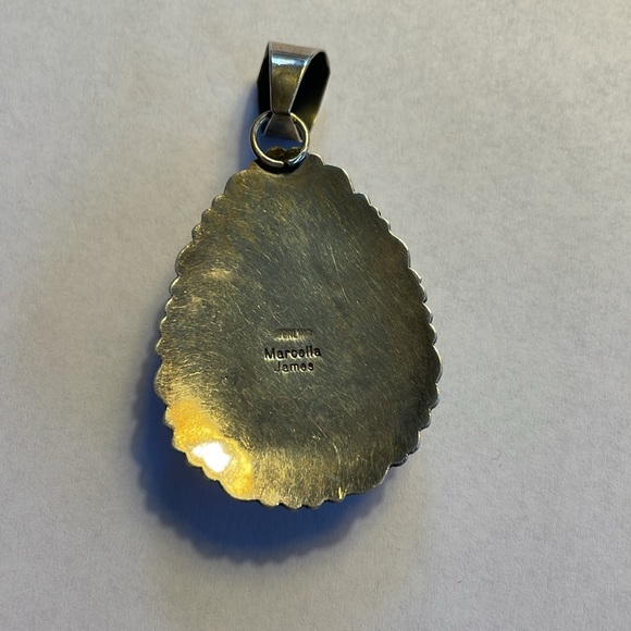 Marcella James, Navajo, jewelry pendant - Picture 2 of 3